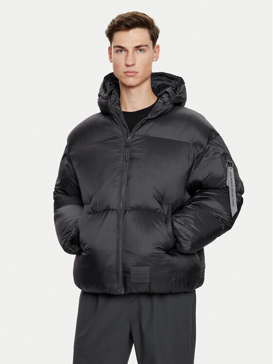 

Пуховик стандартного кроя Alpha Industries, черный