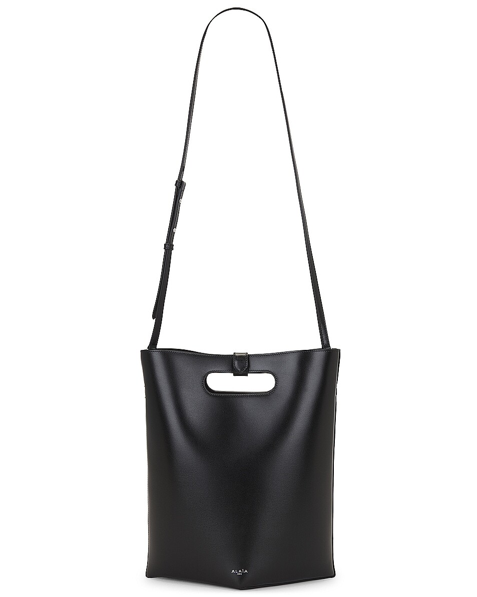 

Сложенная большая сумка Alaïa, цвет Noir