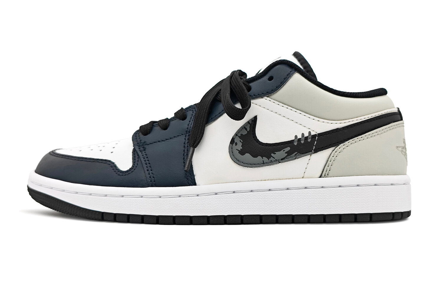 

Баскетбольные кроссовки Air 1 Vintage Men Low-Touch Blue Grey White Jordan