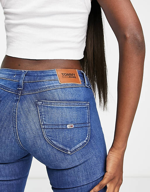

Джинсы скинни Tommy Jeans Sophie с низкой посадкой, средней степени стирки