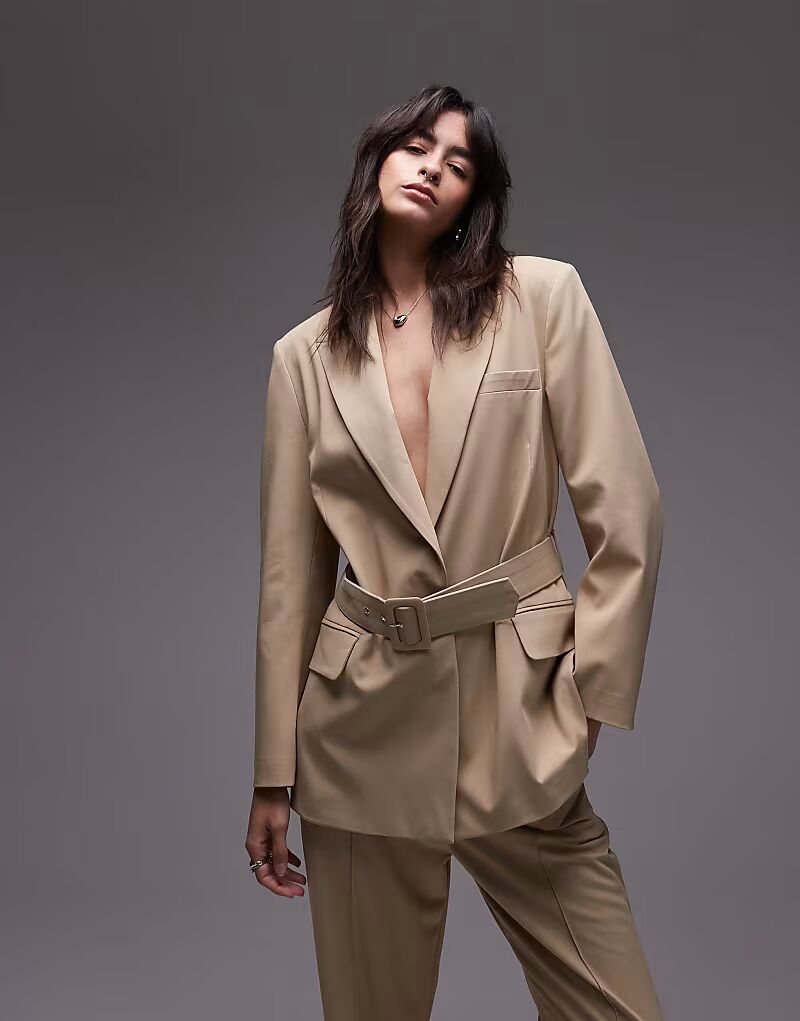 

Свободный блейзер с поясом ASOS DESIGN светло-верблюжьего цвета