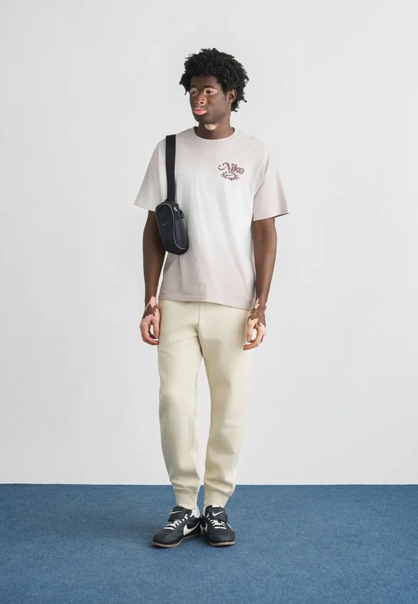Футболка с принтом "tee dunk" Nike Sportswear, Sail — фото 2