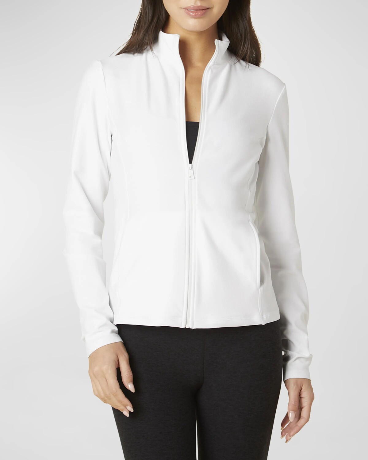 

Куртка On the Go с воротником-стойкой Beyond Yoga, цвет Cloud White, Белый, Куртка On the Go с воротником-стойкой Beyond Yoga, цвет Cloud White