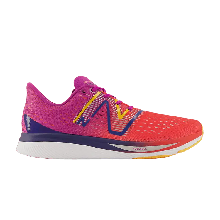 Кроссовки New Balance Wmns FuelCell SuperComp Pacer Electric Red Magenta Pop, красный