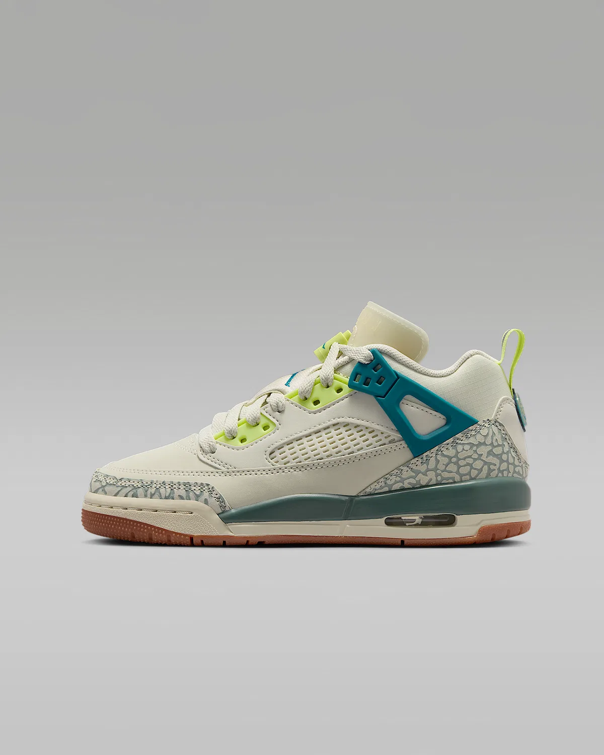 Детские кроссовки Jordan Spizike Low, Sea Glass/Dusty Sage/Light Lemon Twist/Green Abyss