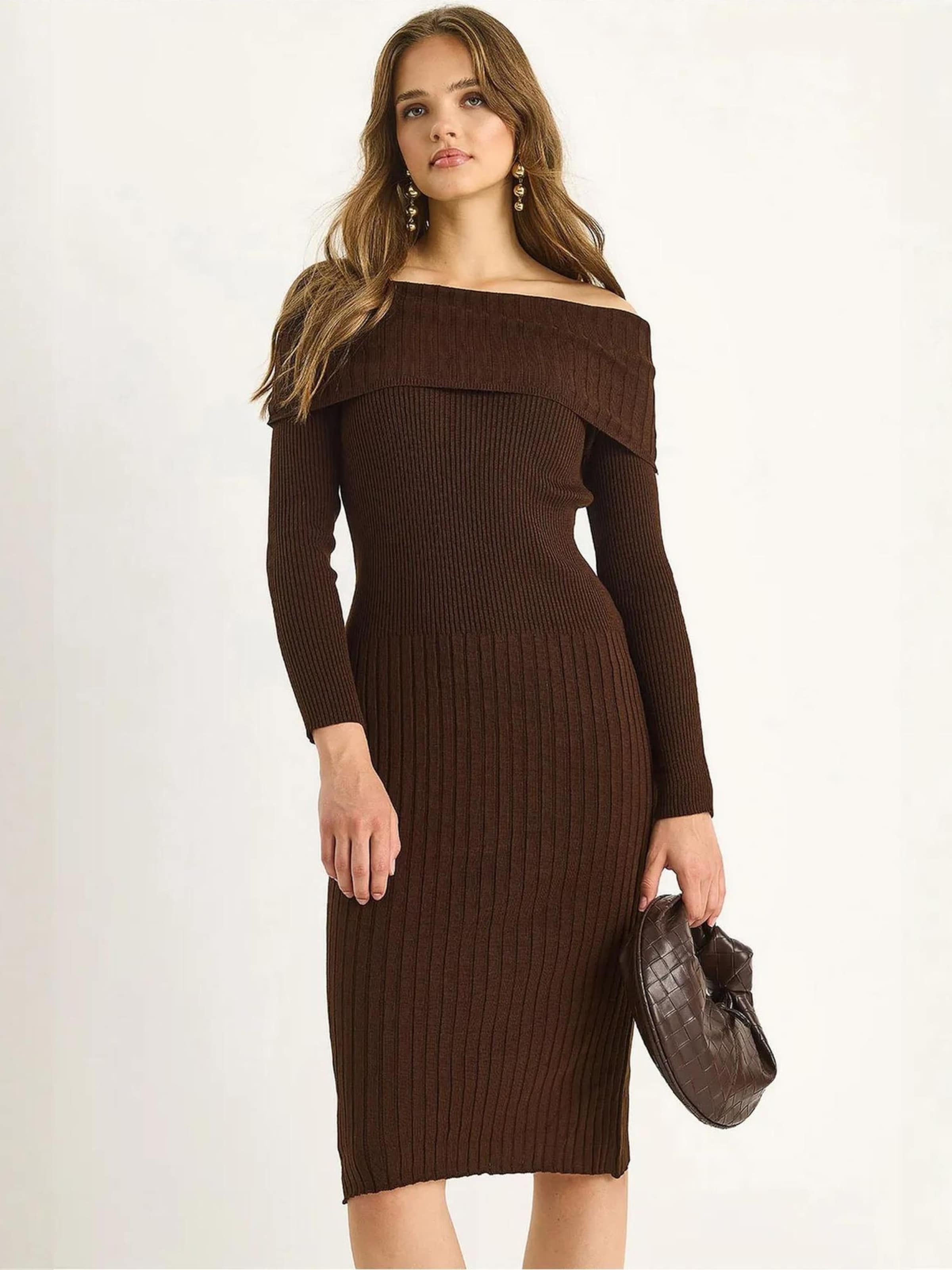 

Bianco Lucci Вязаное платье в темно-коричневом цвете