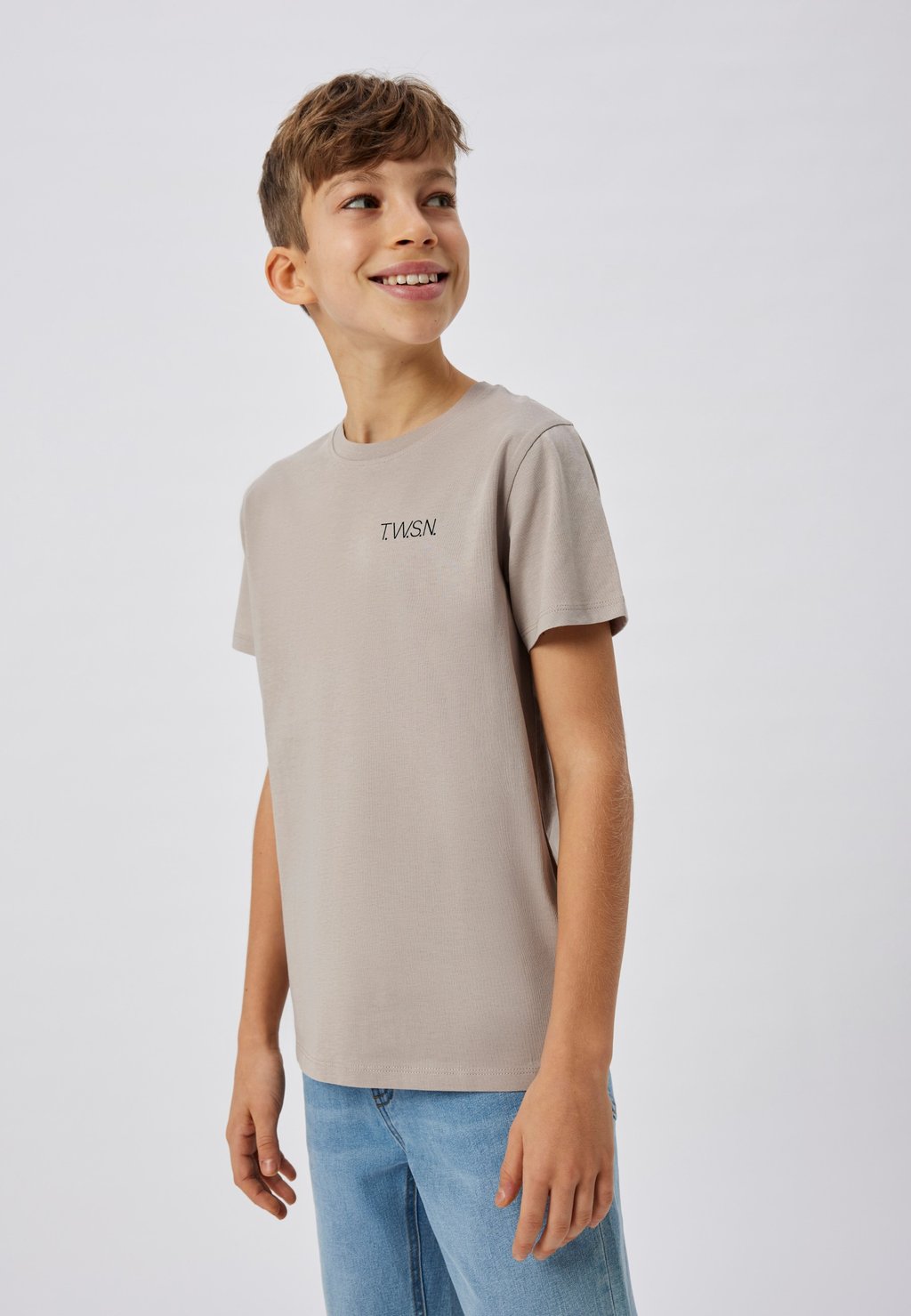 

Базовая футболка T-SHIRT 2ER-PACK TWO SOON, серебряный
