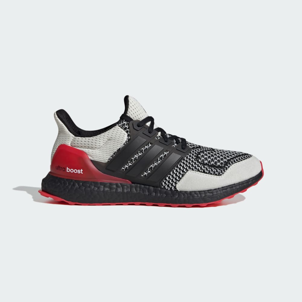 

Кроссовки Adidas Ultraboost 1.0 Shoes, цвет Crystal White/Core Black/Better Scarlet