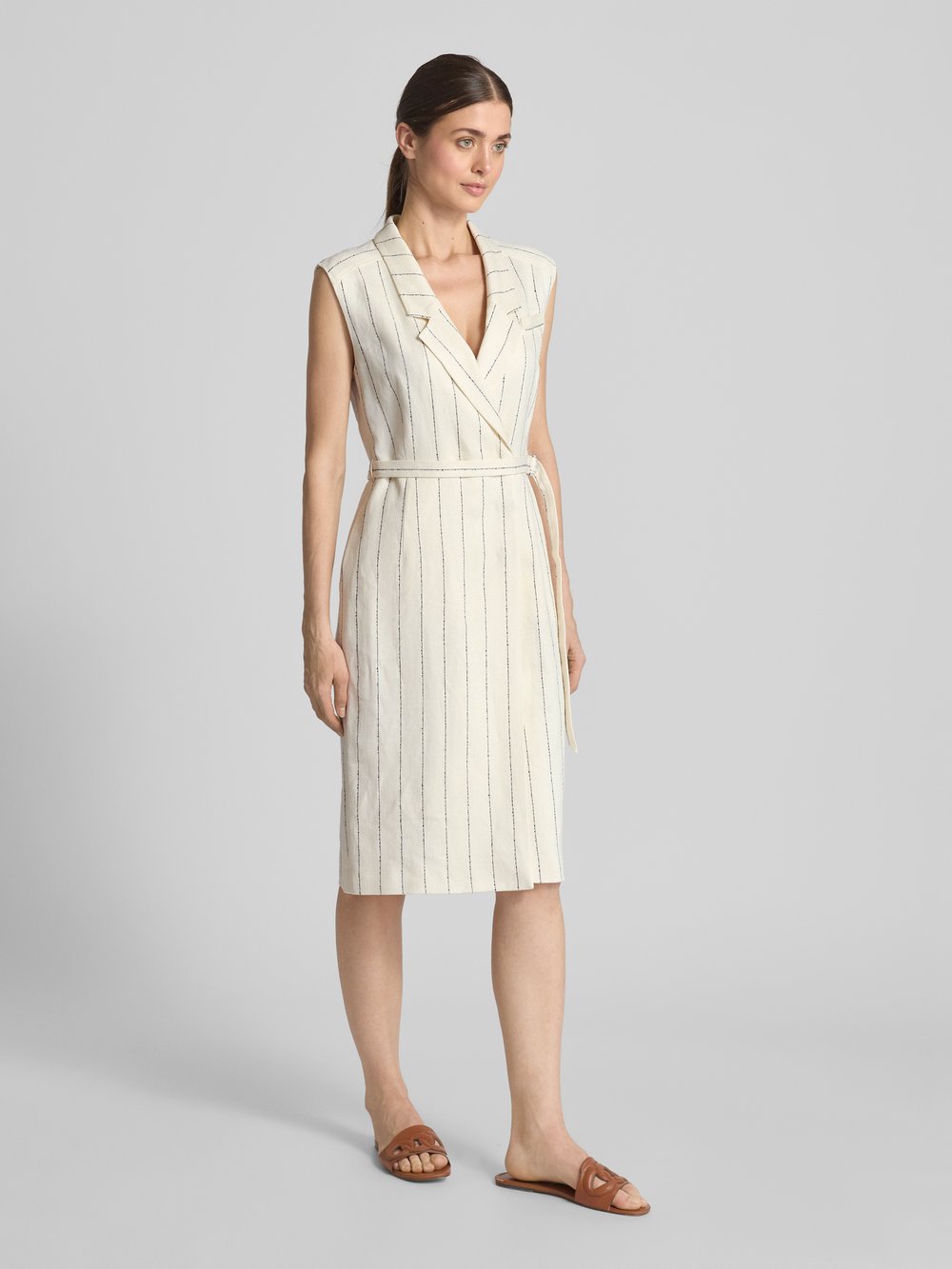 

Платье из льна длиной до колена с запахом, модель «Drupe» BOSS, кремовый