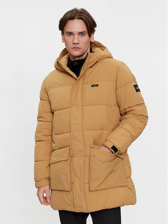 

Пуховик стандартного кроя Calvin Klein, бежевый