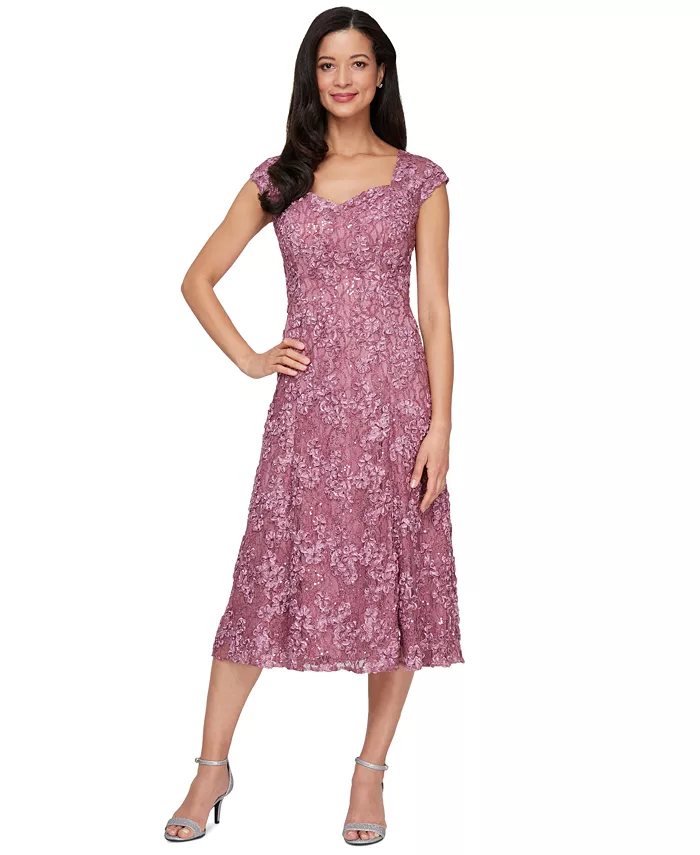 

Женское платье с кружевным корсажем и вышивкой пайетками Sweetheart-Neck Lace Sequin Soutache Dress Alex Evenings, розовый