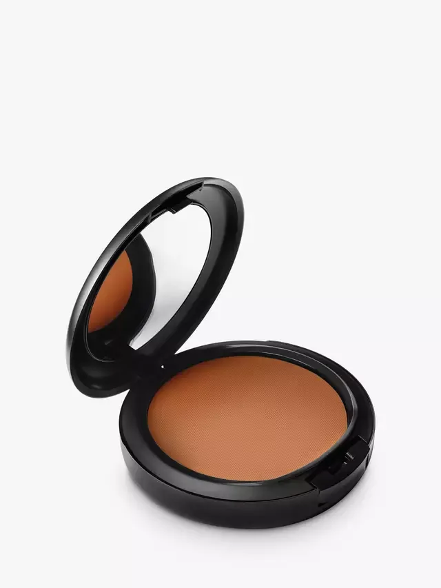 Консилер Studio Finish SPF 35 MAC, W10