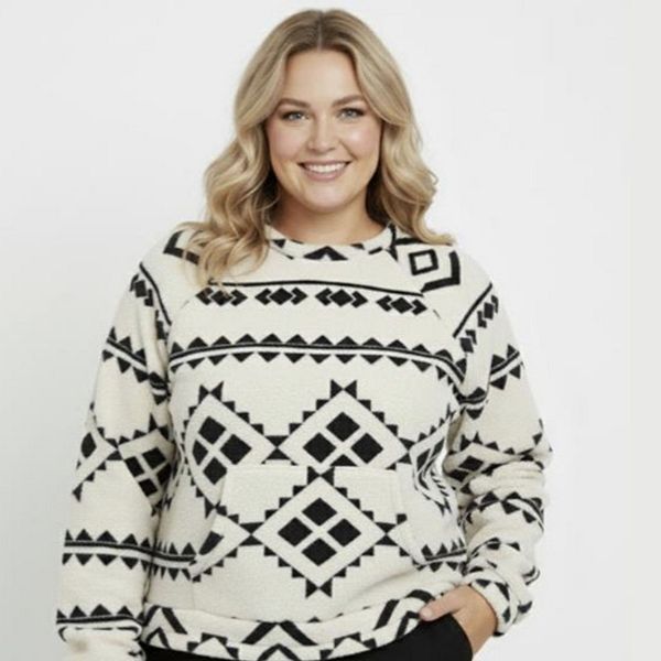 

Байкерская толстовка Brynn с отделкой из искусственного меха Emily Daniels