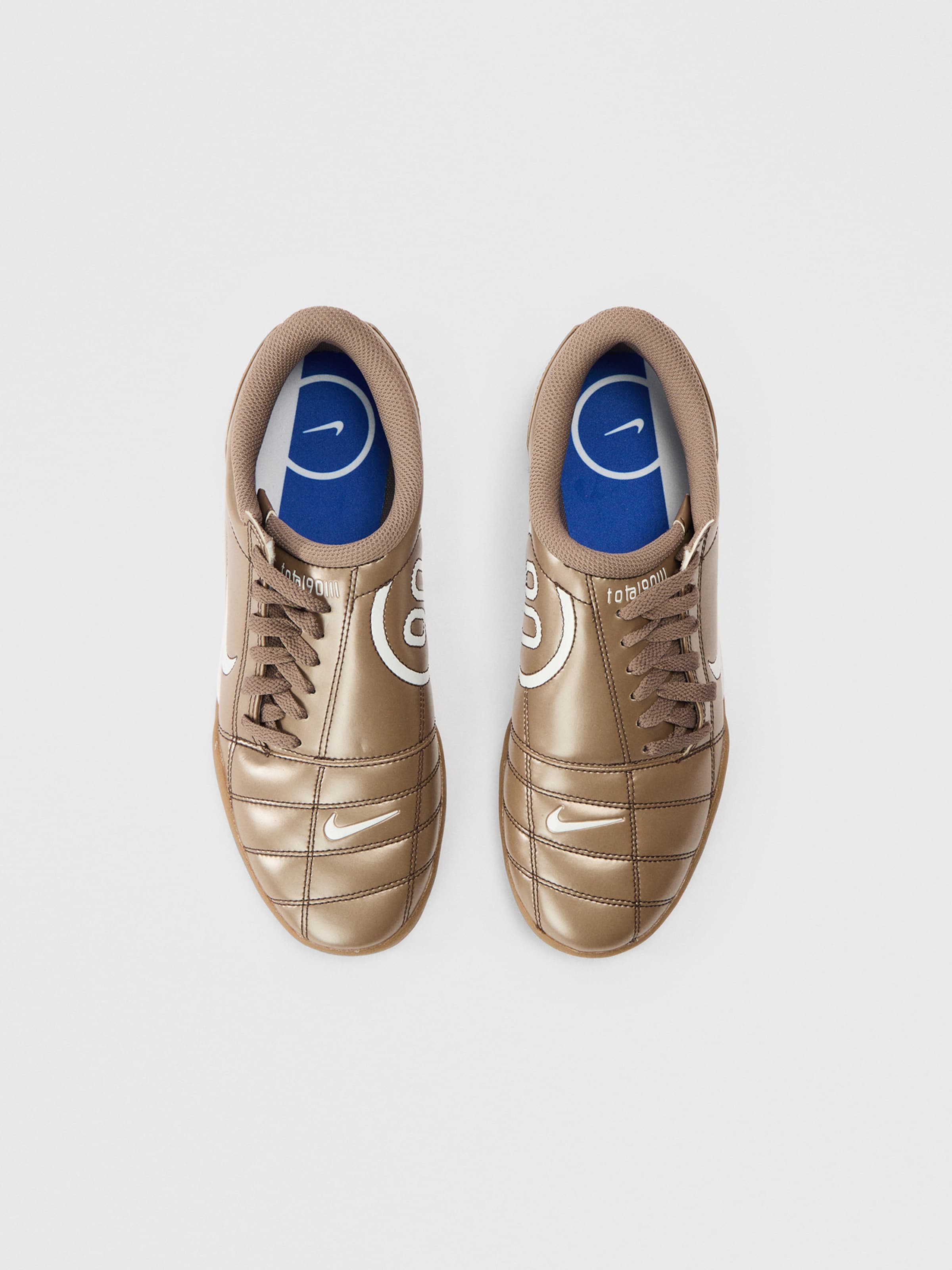 Nike Sportswear Кроссовки 'TOTAL 90' в коричневом цвете — фото 3