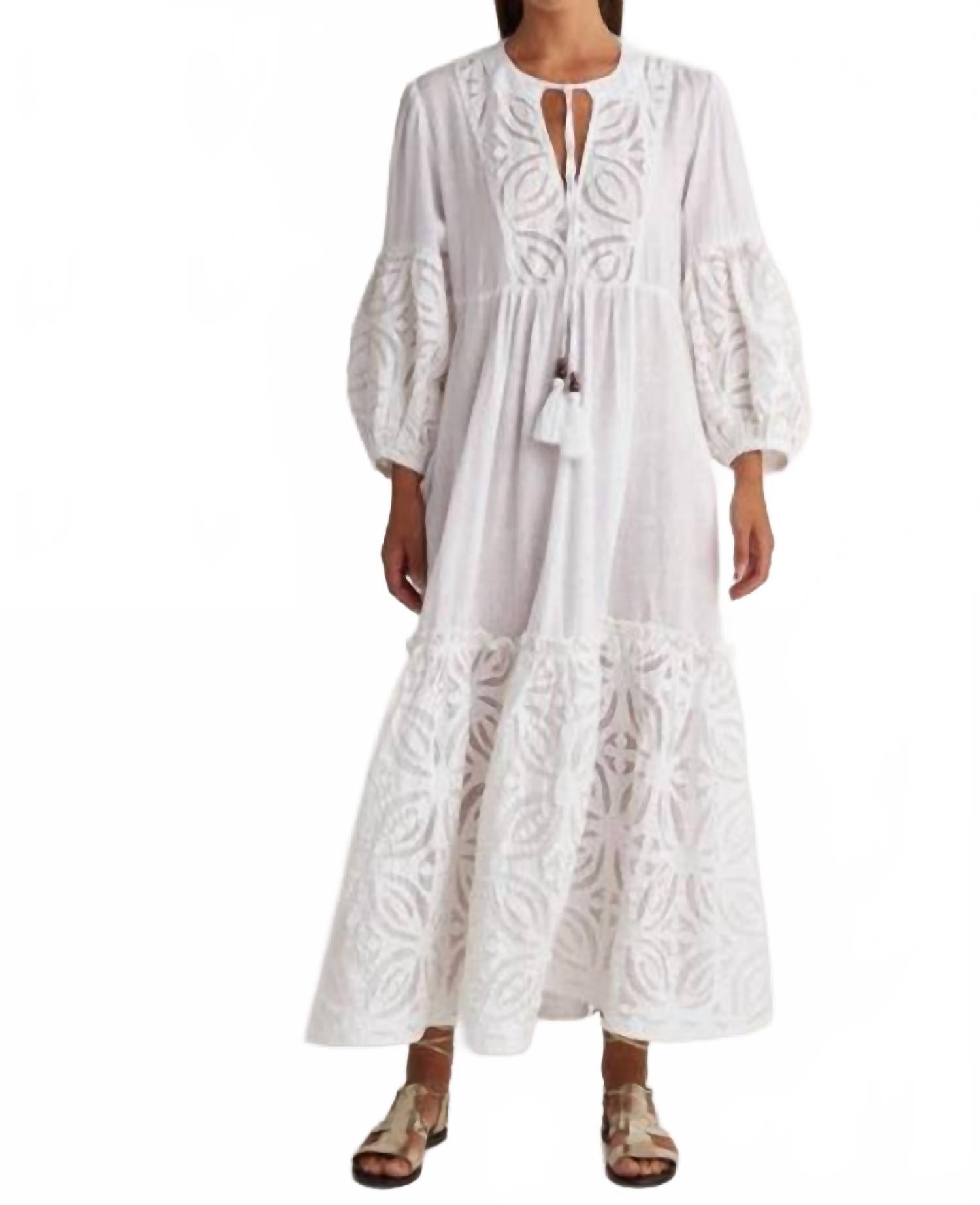 

Платье макси Patmos в белом цвете Pearl and Caviar