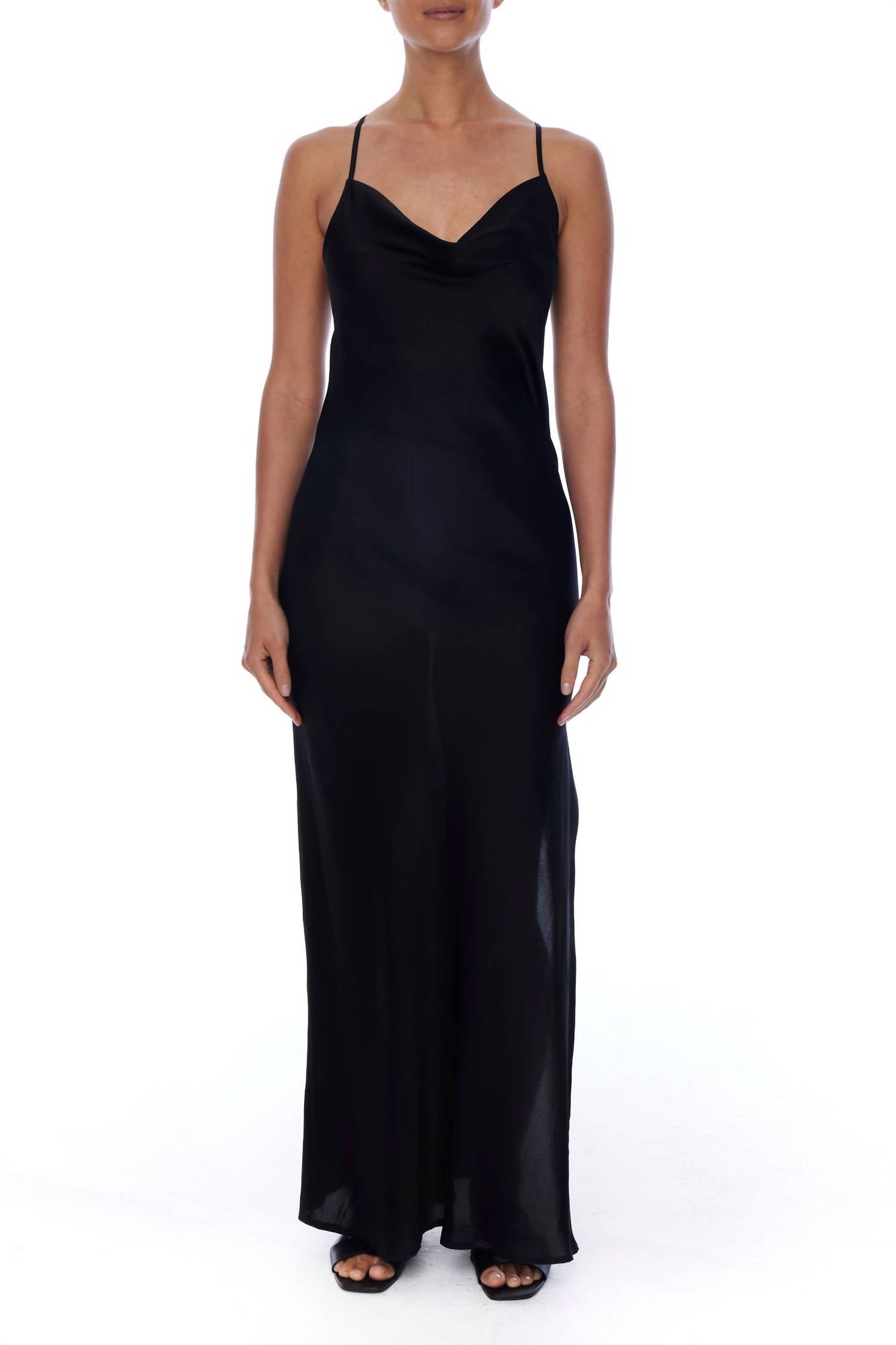 

Платье Camila с капюшоном в черном цвете LBLC THE LABEL