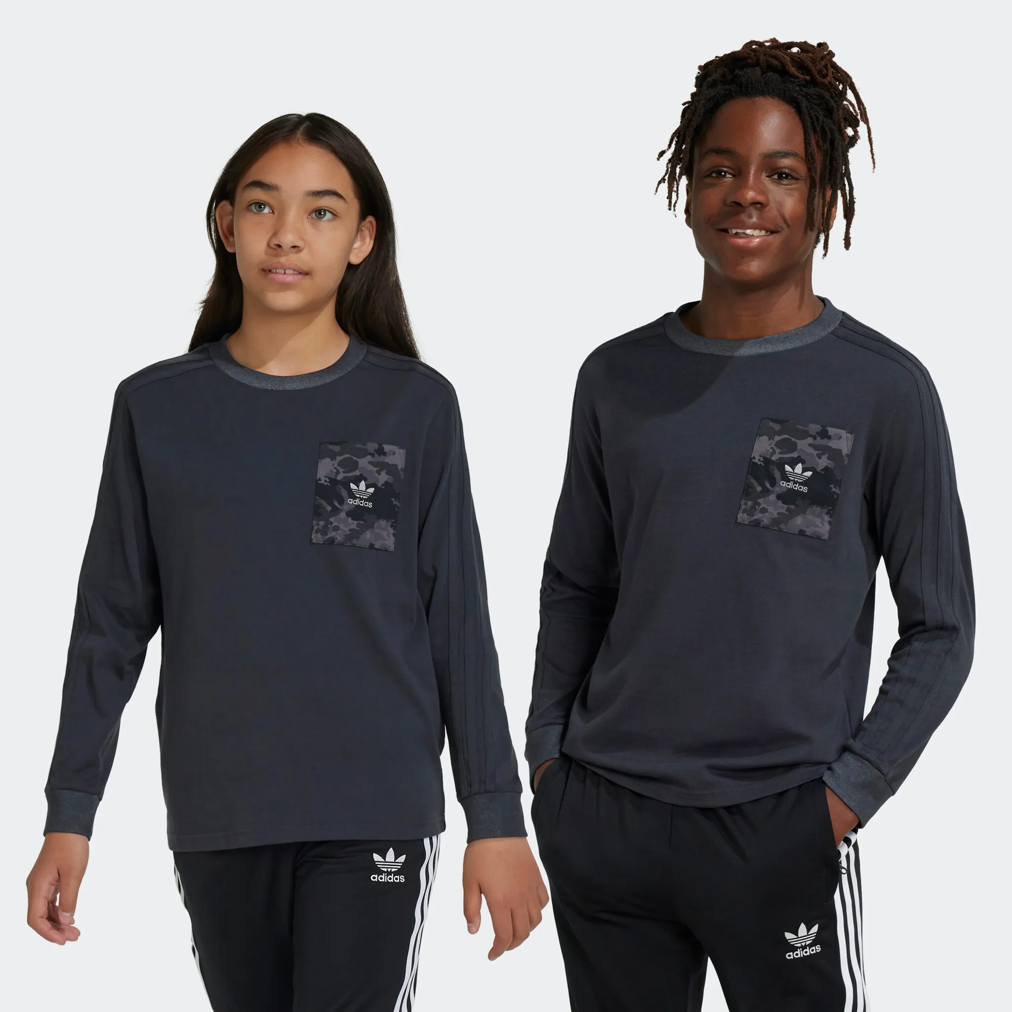 

Толстовка adidas Originals «LS TEE», цвет Carbon S18