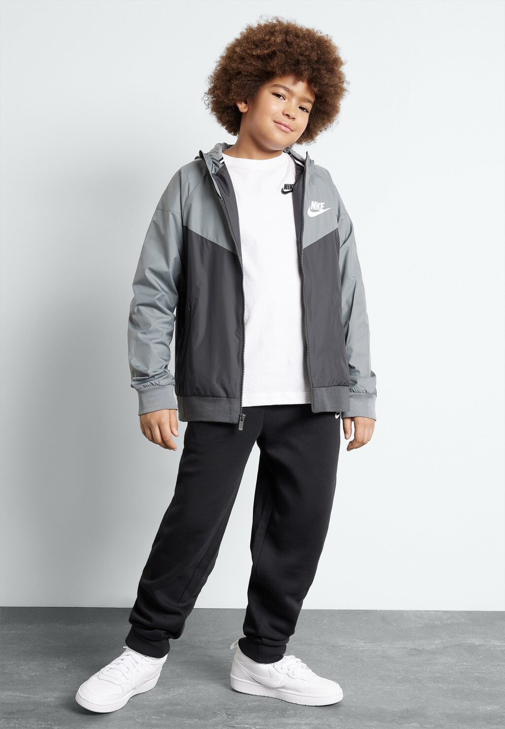 Брюки для бега CLUB UNISEX Nike Sportswear, цвет black/white — фото 2