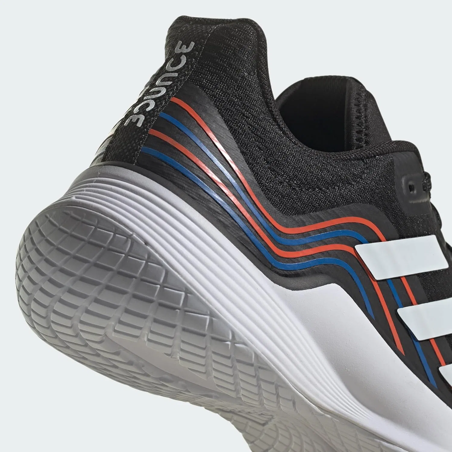 Волейбольные кроссовки Adidas Novaflight, Core Black Cloud White Solar Red — фото 4