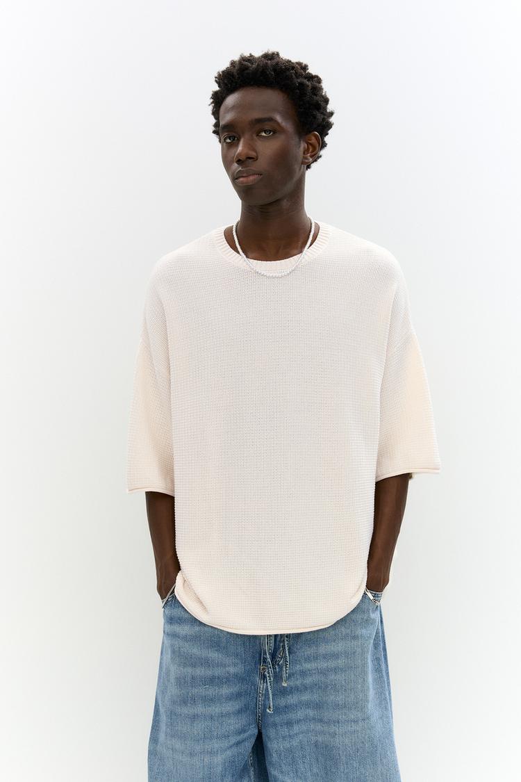 

Футболка свободного кроя из вафельной вязки Pull And Bear, белый