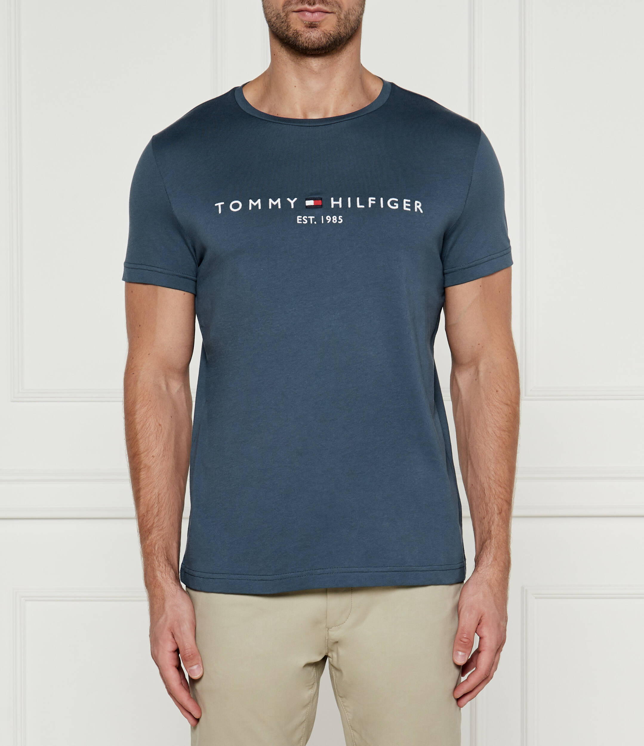 

Футболка Tommy Hilfiger Slim Fit, темно-синий