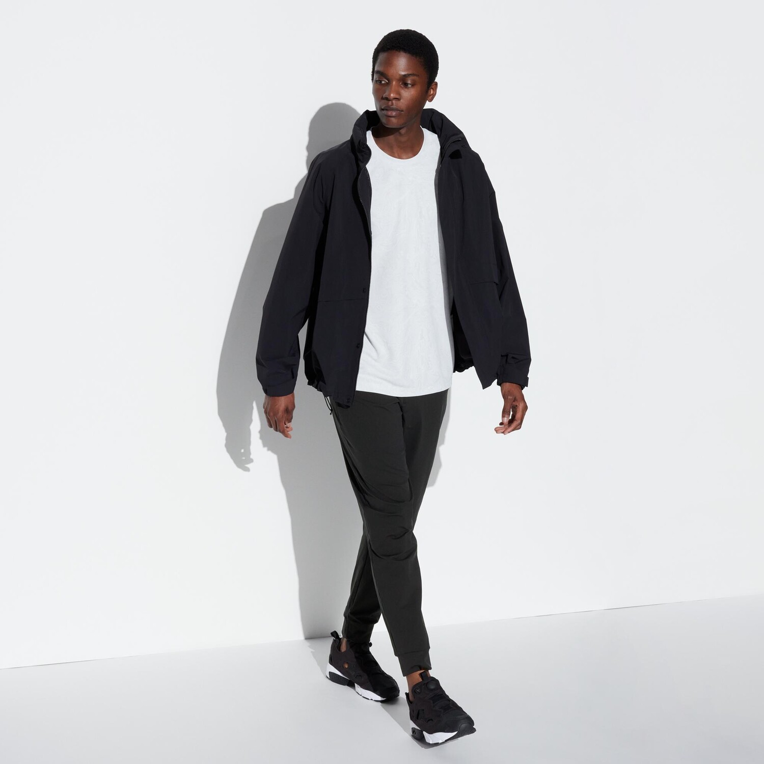 

Брюки-джоггеры UNIQLO Ultra Stretch Dry EX, черный