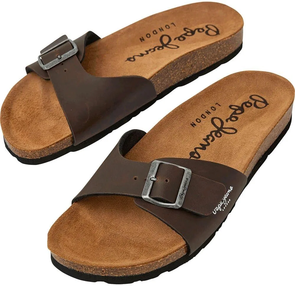 Сандалии Pepe Jeans Kansas PMS90107-878 на плоской подошве с ремешком и большой пряжкой, цвет Bio M, коричневые, модель Kansas, артикул: PMS90107-878