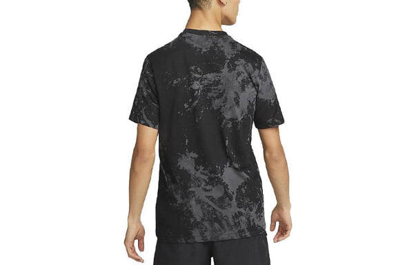 Футболка Nike Dri-FIT Men's Running Tee 'Black', черный — фото 2
