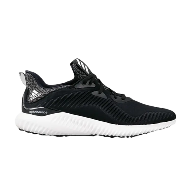 

Кроссовки Adidas Alphabounce 'Black White', черный