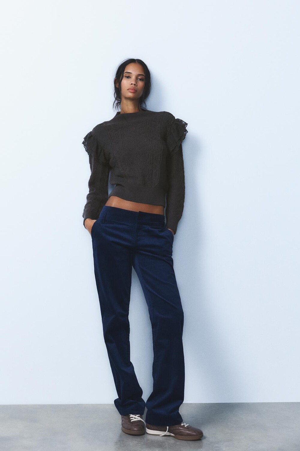 

Прямые брюки из вельвета ZARA, темно-синий