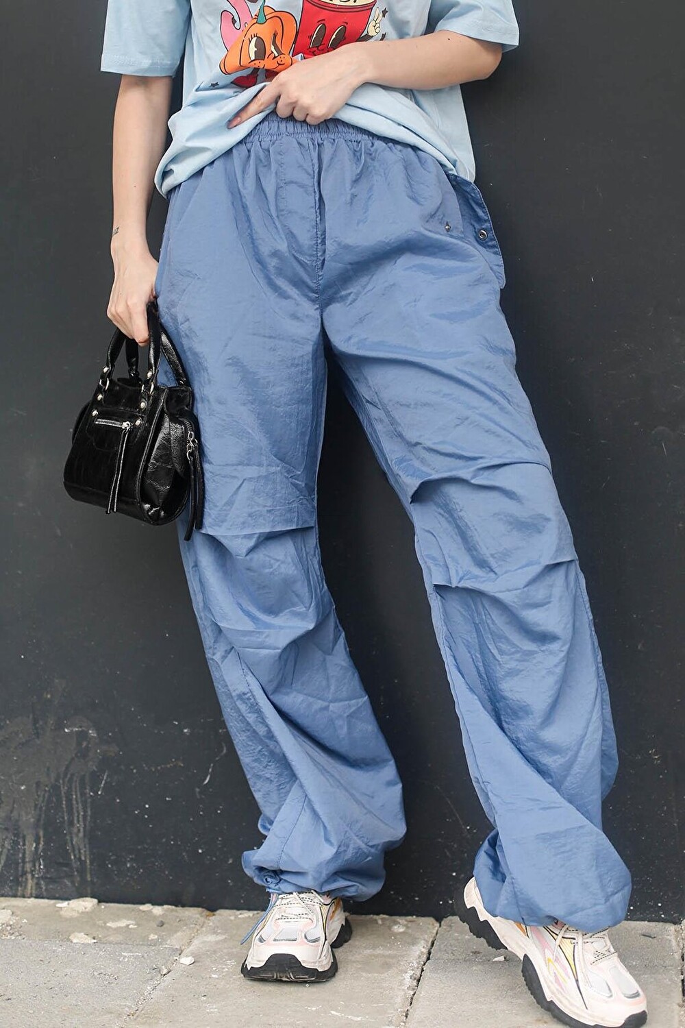 

Синие женские брюки Parachute Jogger MG1726 MADMEXT, Синий, Синие женские брюки Parachute Jogger MG1726 MADMEXT
