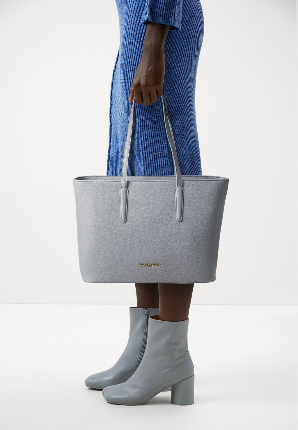

Сумочка Special Martu Valentino Bags, цвет grigio
