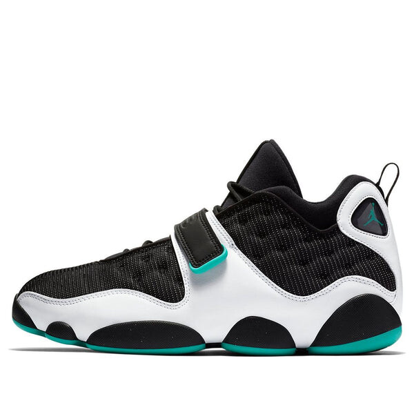 

Кроссовки кот Air Jordan, черный