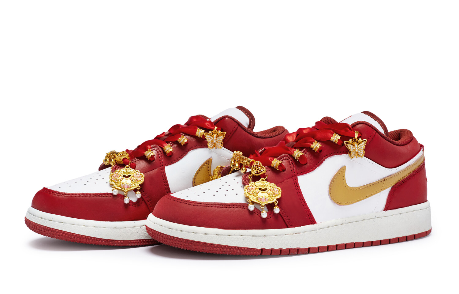 Кроссовки Air Jordan 1 Vintage Basketball Shoes Women's Low-top Gold, золотой — фото 2