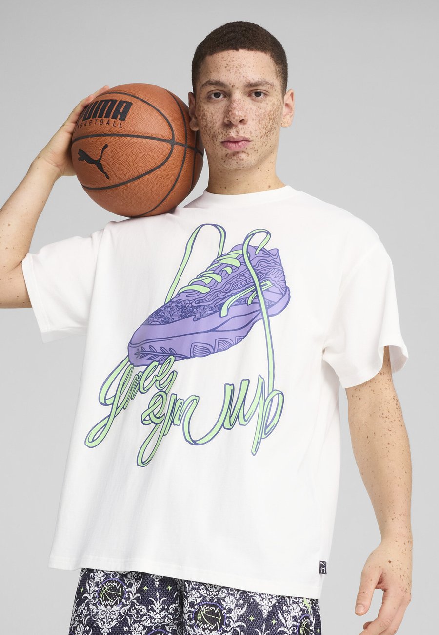 

Футболка Puma LACE EM UP OVERSIZED , White, Белый, Футболка Puma LACE EM UP OVERSIZED , White