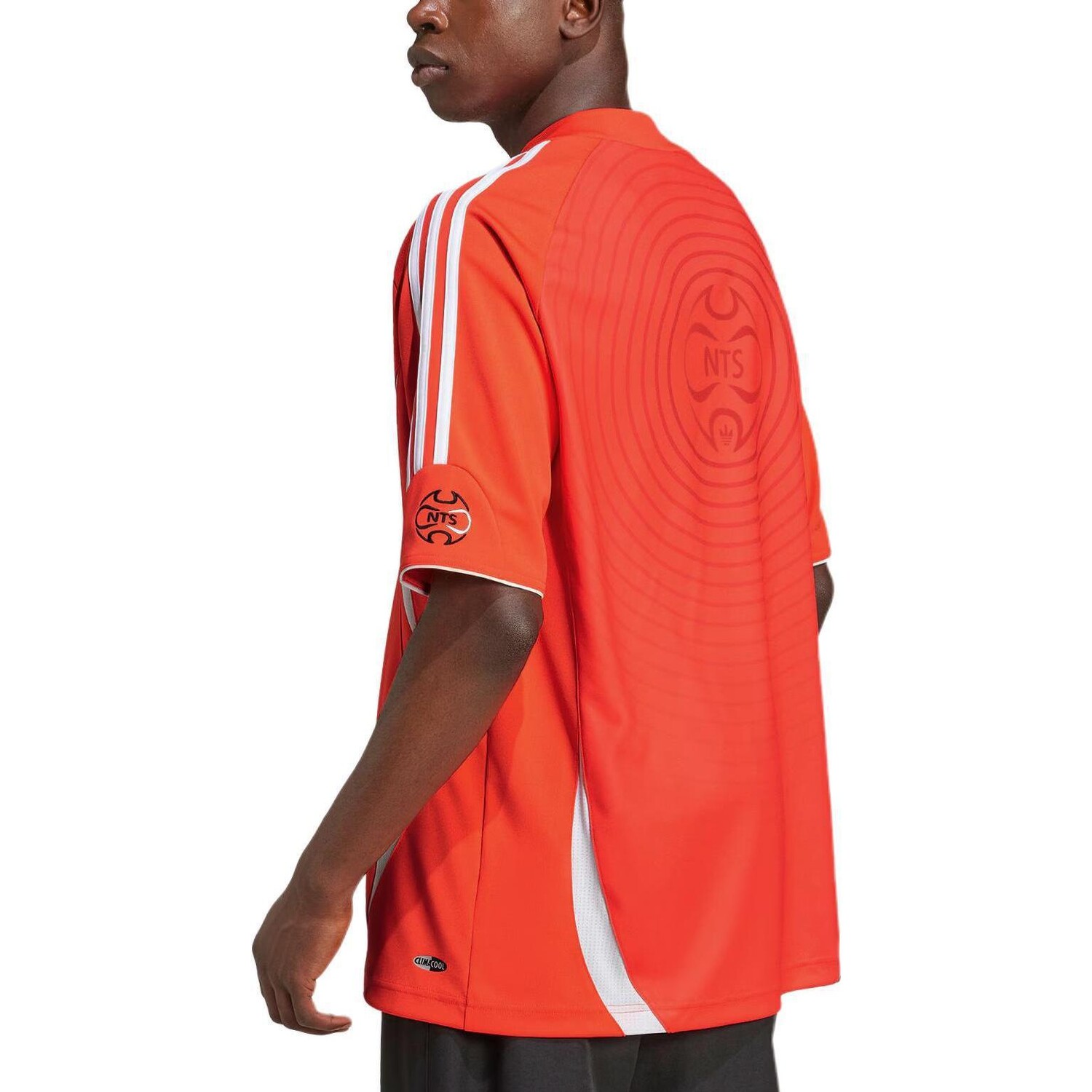 Футболка Adidas X NTS Radio Jersey из переработанного полиэстера Adidas Originals, светло-красный — фото 2