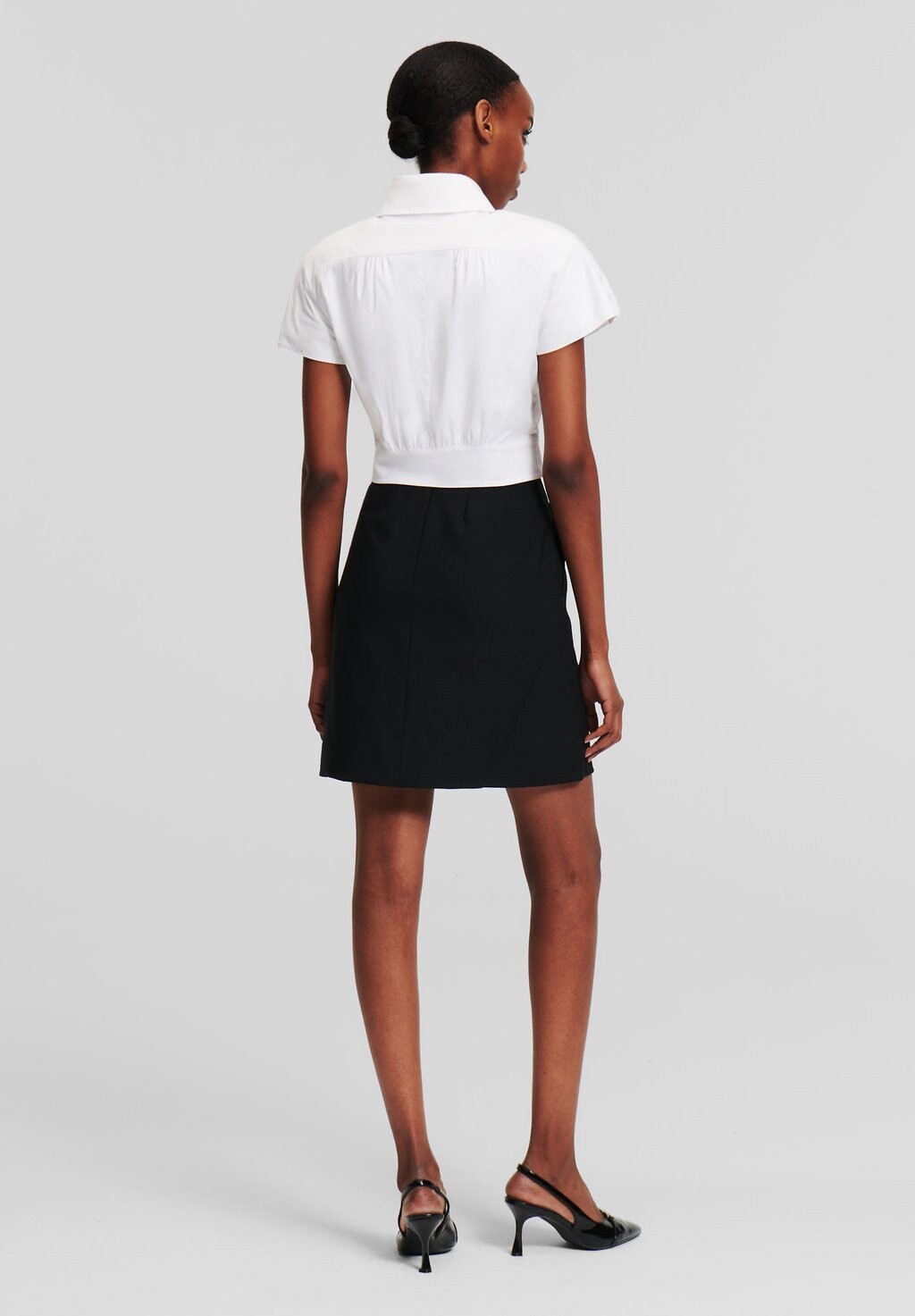 

Мини-юбка Essentials Tailored KARL LAGERFELD, черная