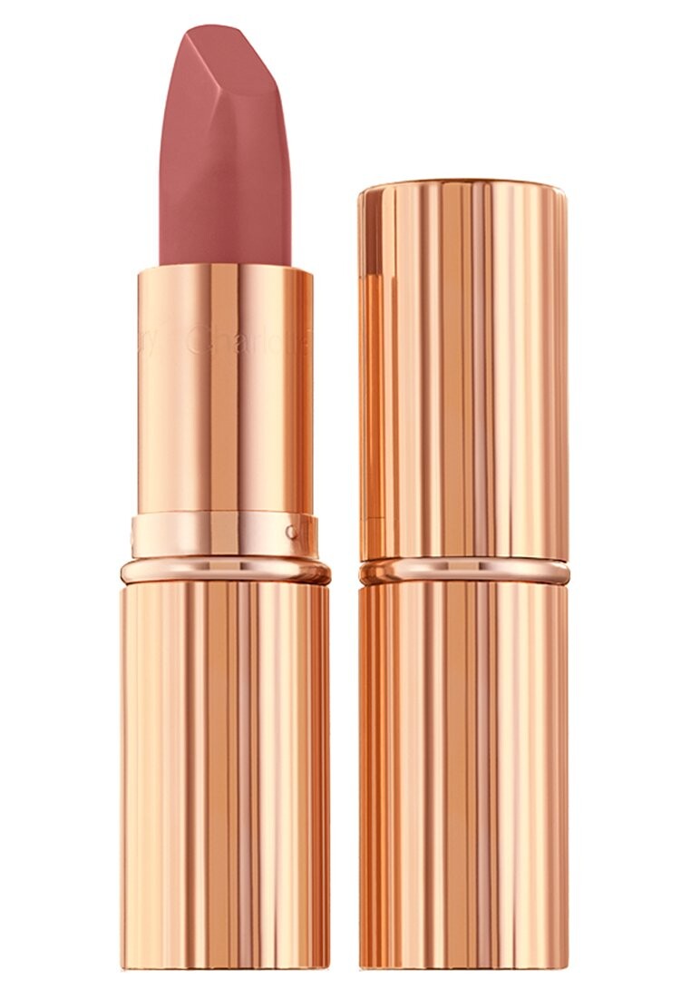 

Губная помада Matte Revolution Charlotte Tilbury, средство разговора о подушке