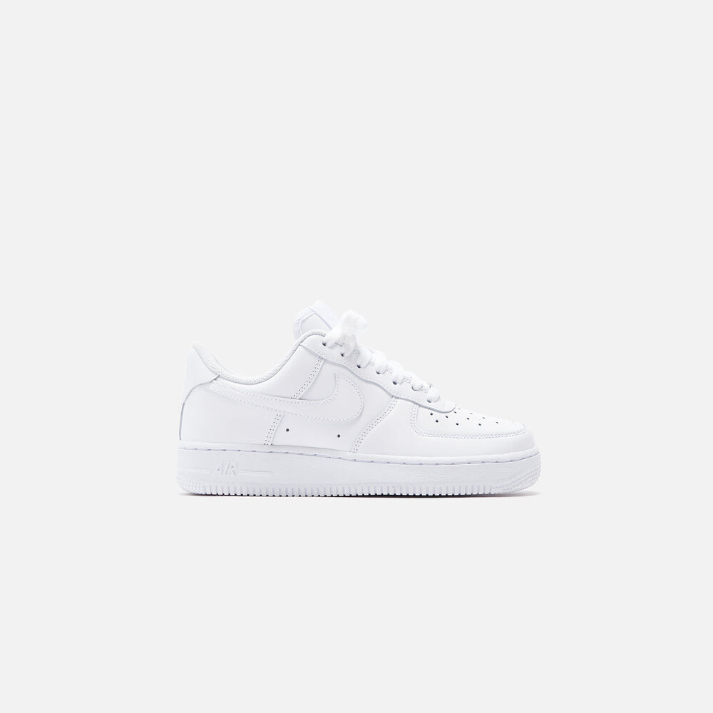 Кроссовки Nike WMNS Air Force 1, белый