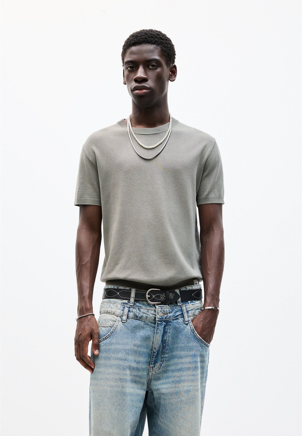 

Футболка с принтом SHORT SLEEVE PULL&BEAR, хаки