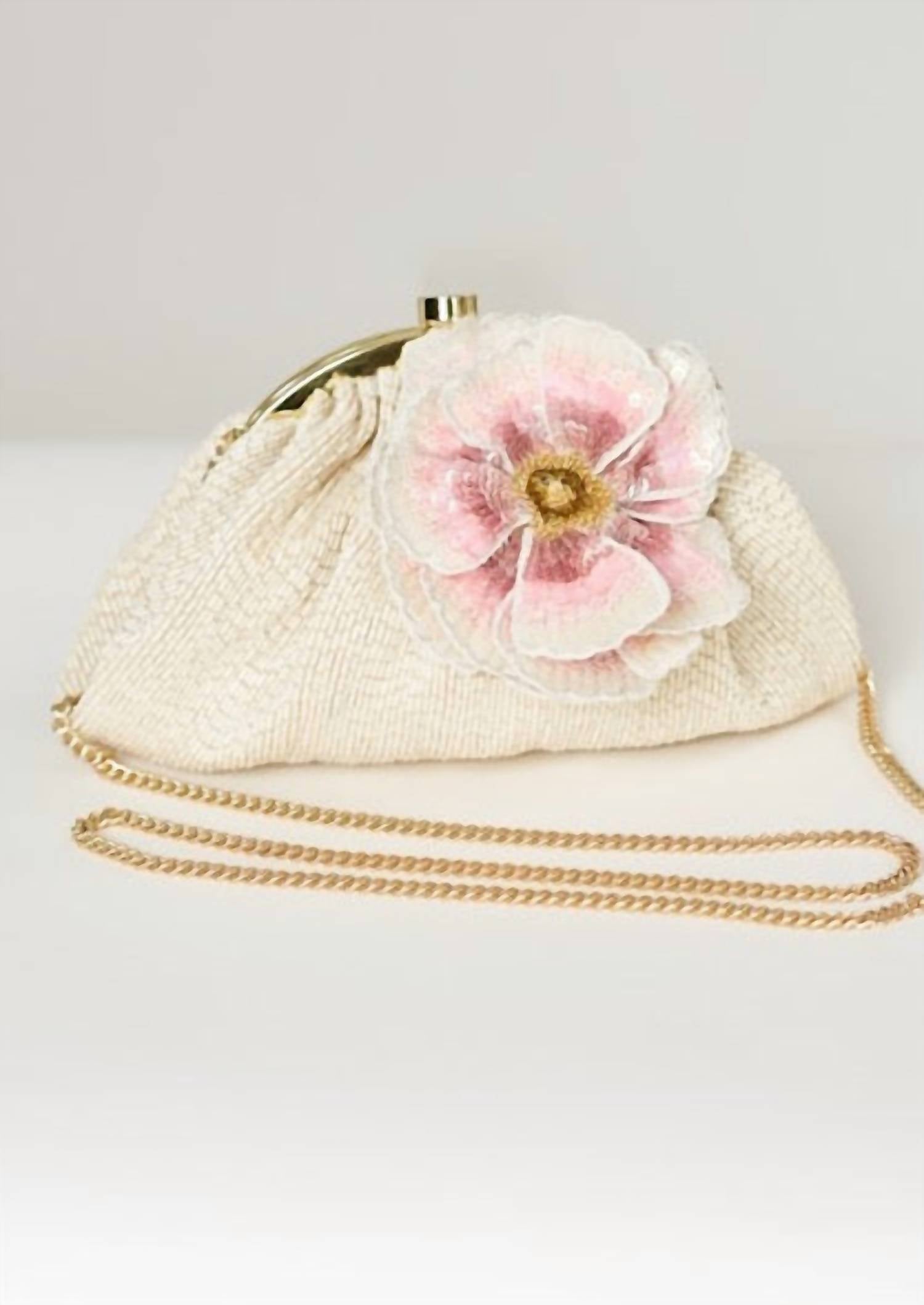 

Женская клатч Carrie Corsage в цвете слоновая кость M.A.B.E.