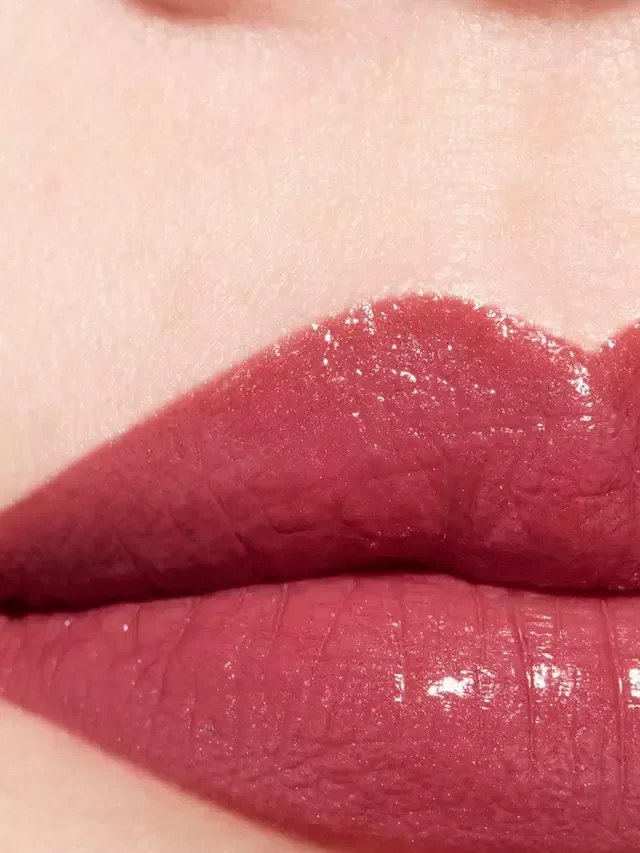 Помада Rouge Coco Longwear Satin Lipstick: увлажняющий и разглаживающий уход за губами CHANEL, 124 Marie — фото 3