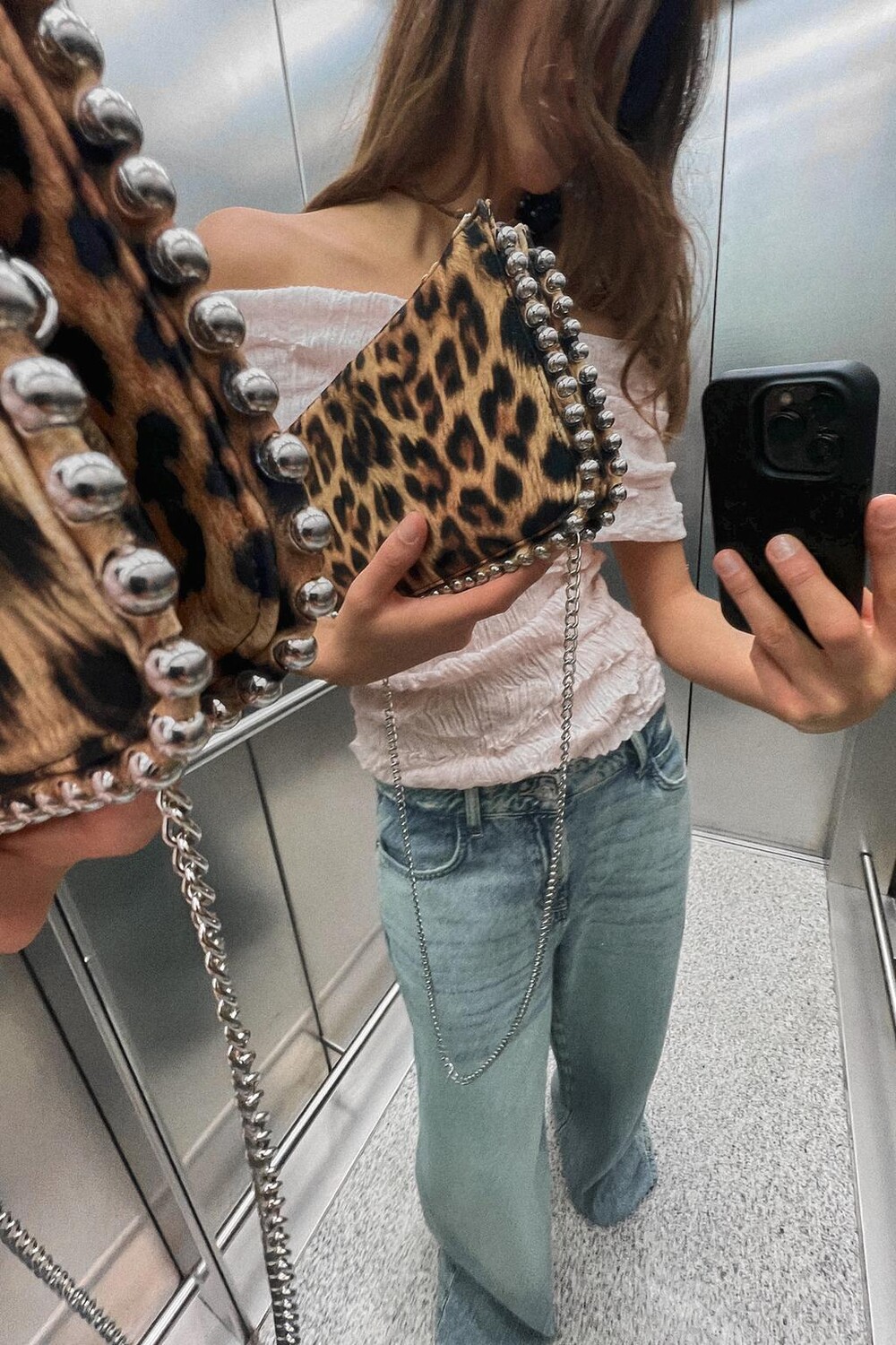 

Клатч с заклепками ZARA, цвет leopard
