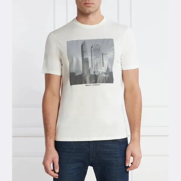 

Футболка стандартного кроя Armani Exchange, белый