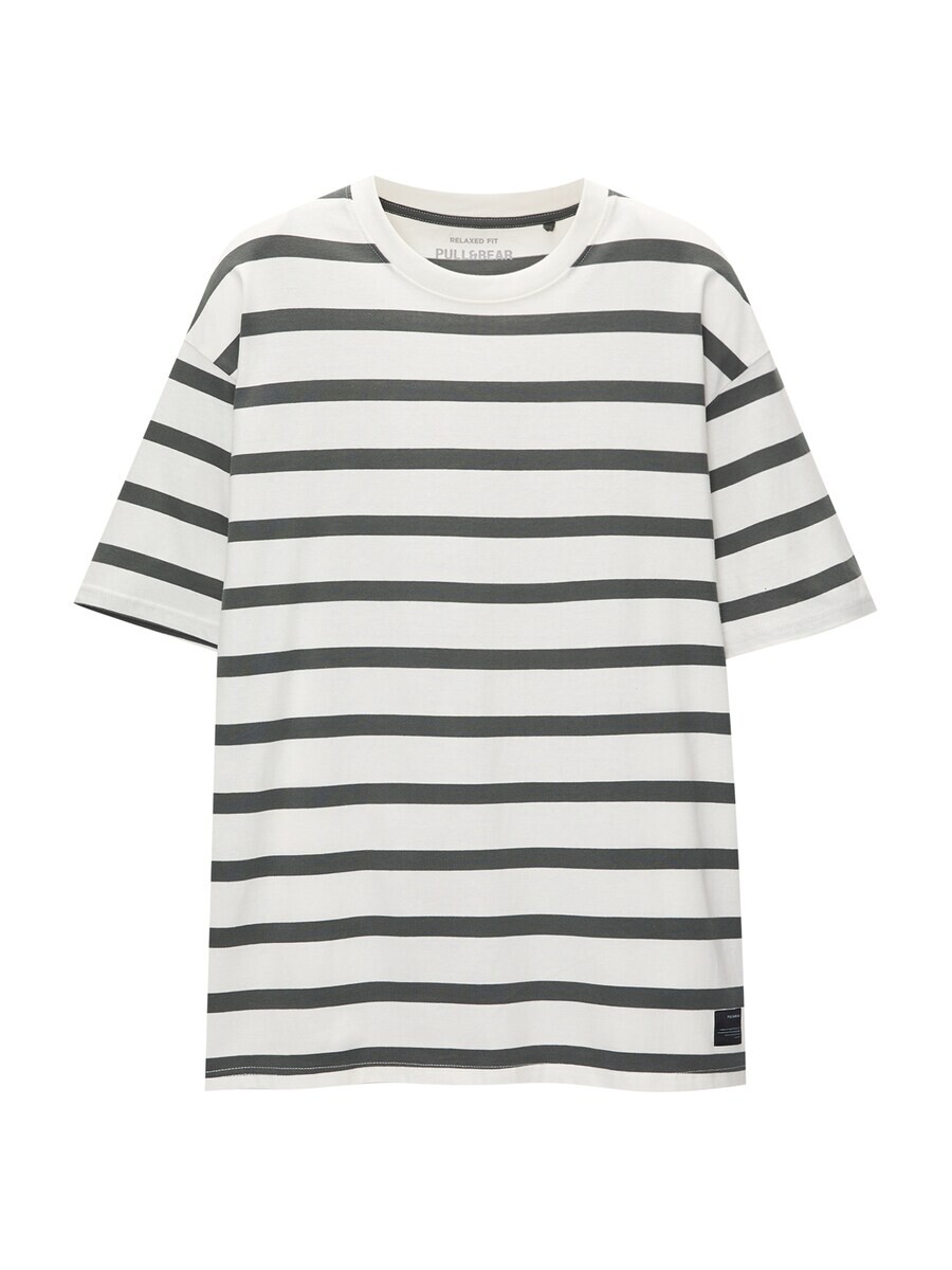 

Футболка Pull&Bear, цвет Fir