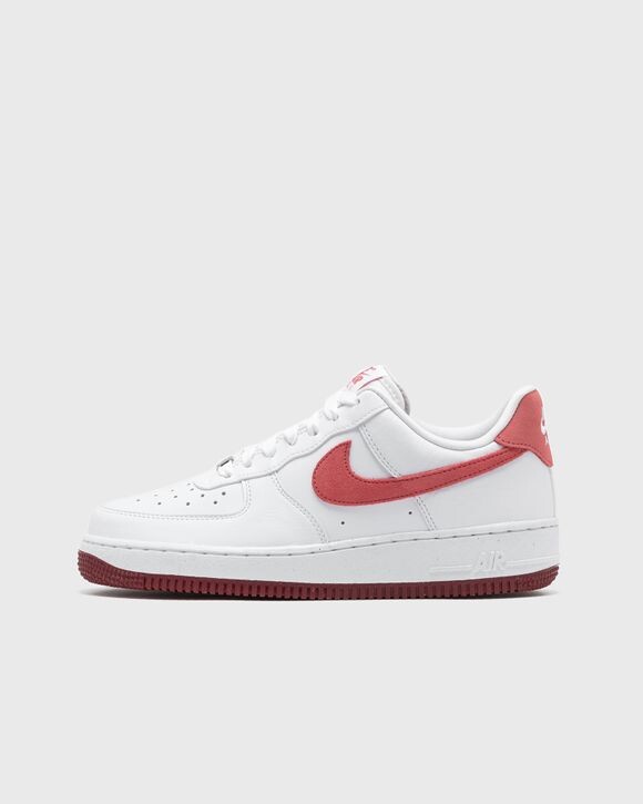 

Кроссовки Nike Wmns Air Force 1 '07, цвет white/adobe-team red-dragon red