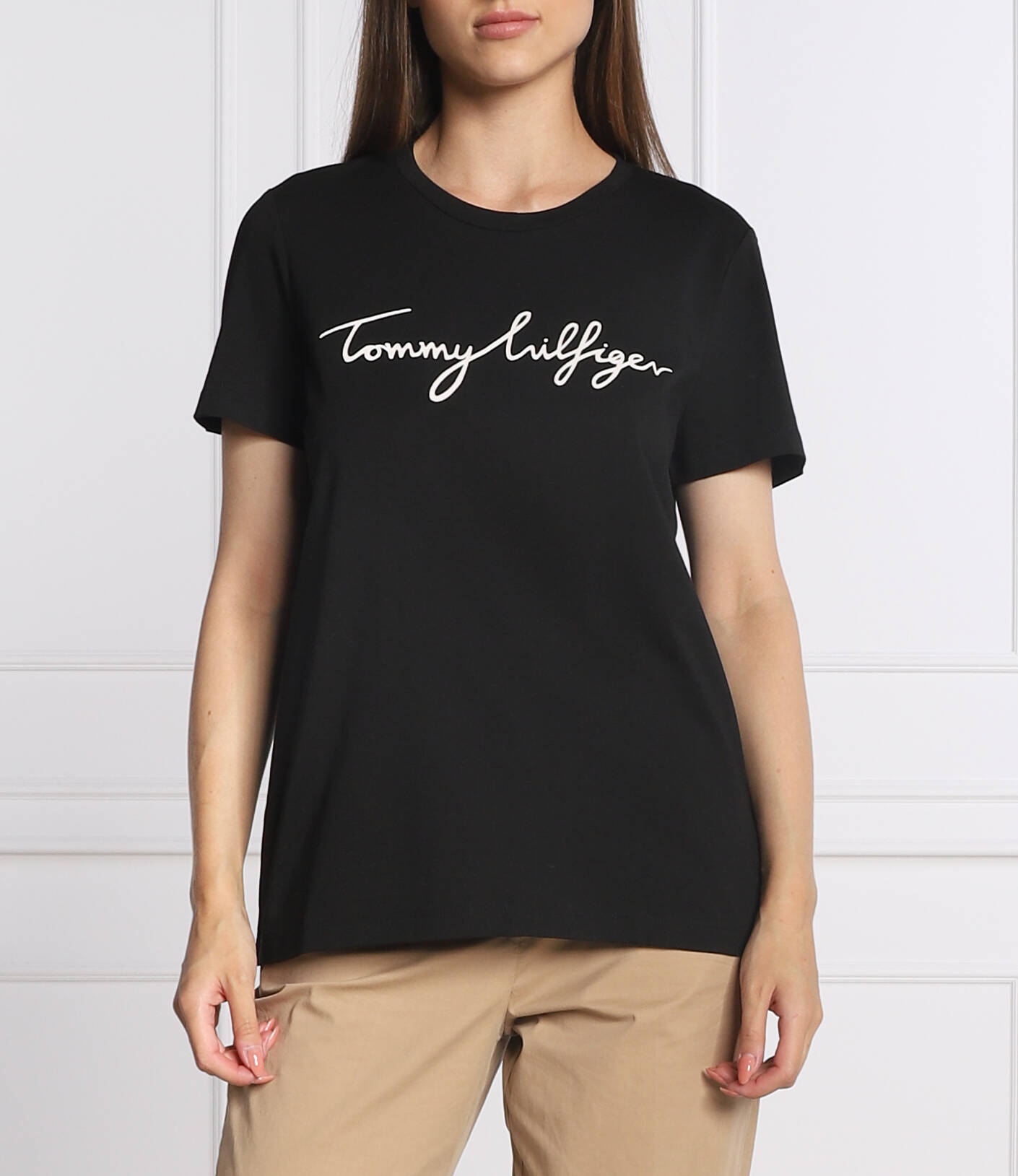 

Футболка Tommy Hilfiger regular fit, черный