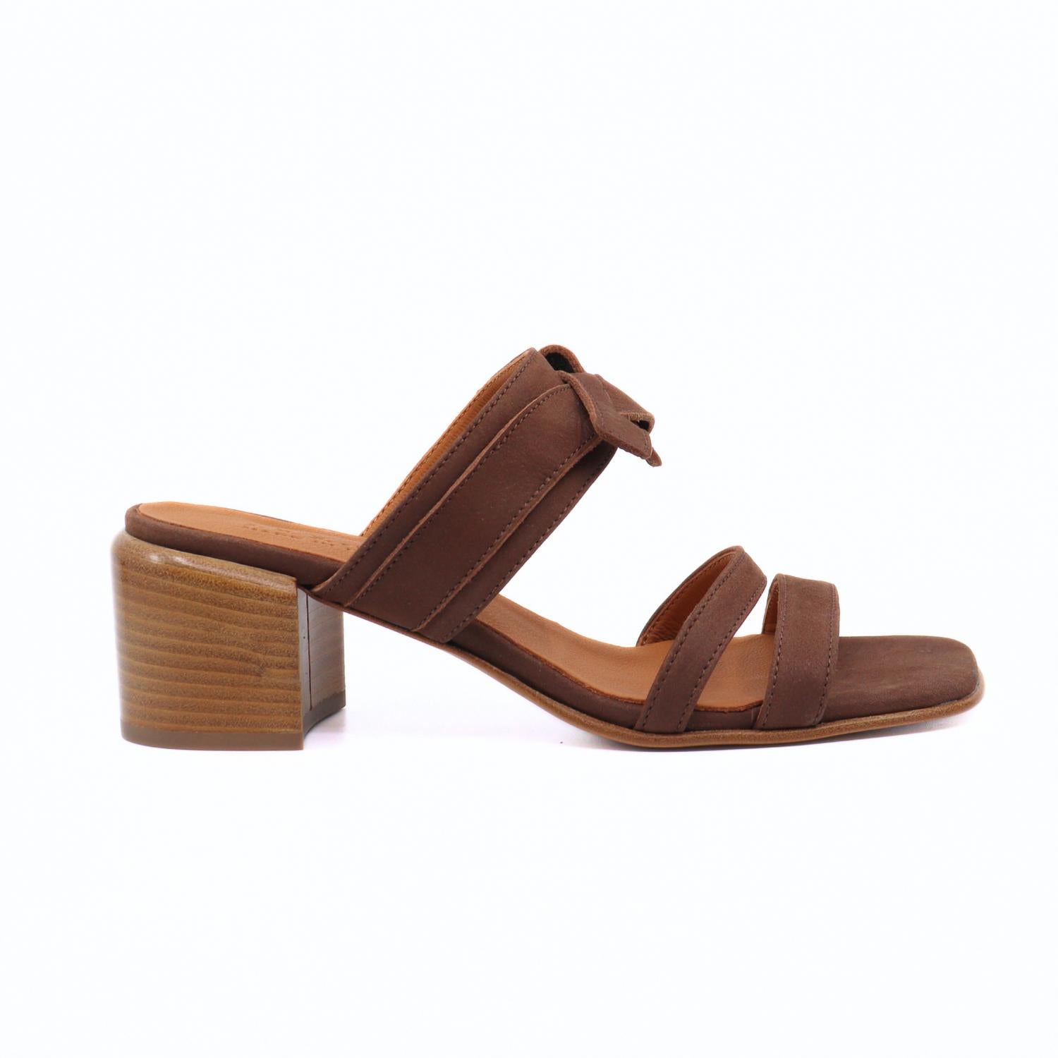Женские мюли из нубука шоколадного цвета I.N.K. Shoes — фото 2