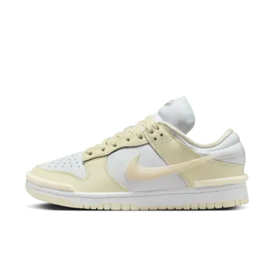 

Кроссовки Nike Dunk Low Twist, цвет Coconut Milk/White/Guava Ice