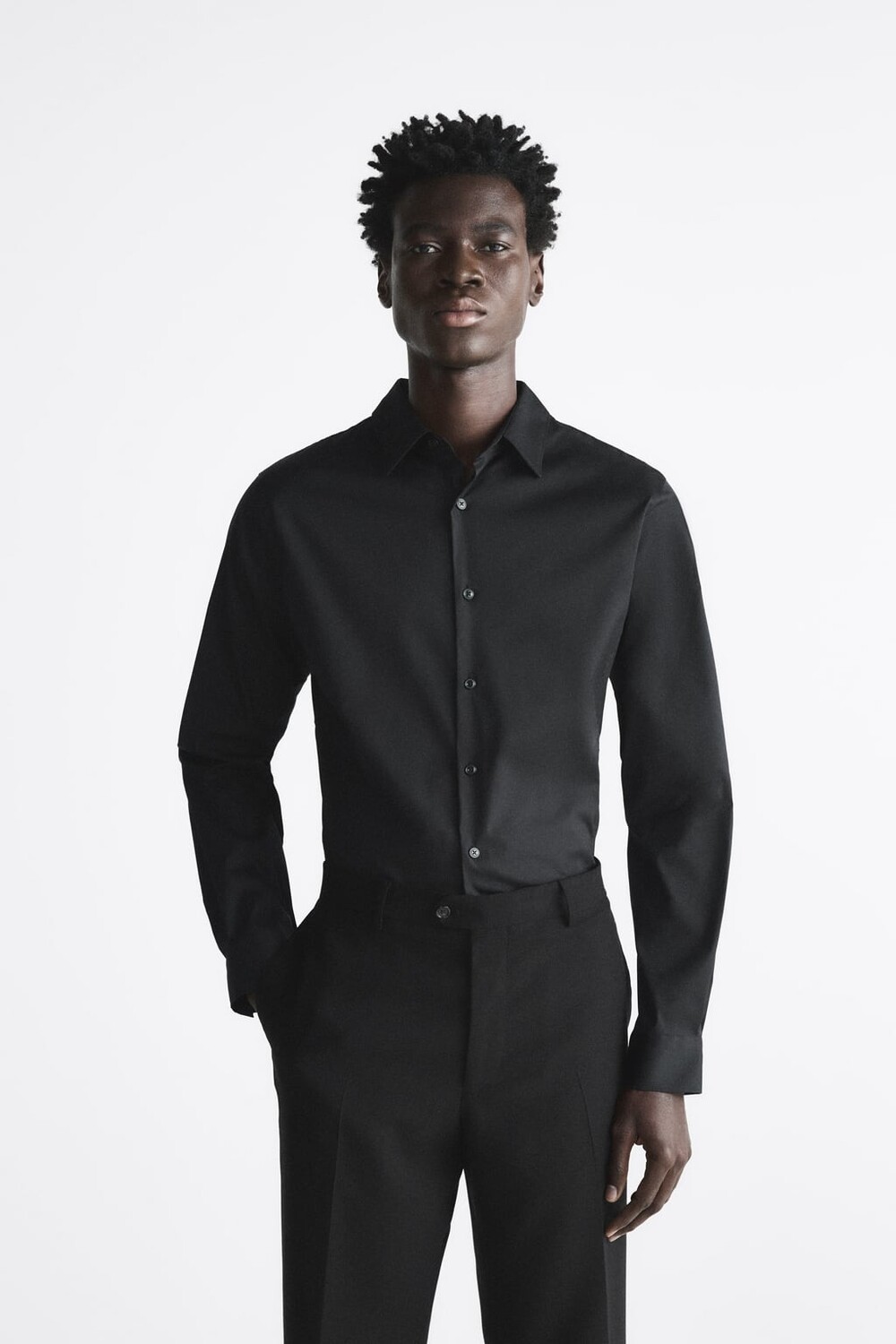 

Рубашка из эластичного поплина ZARA, черный